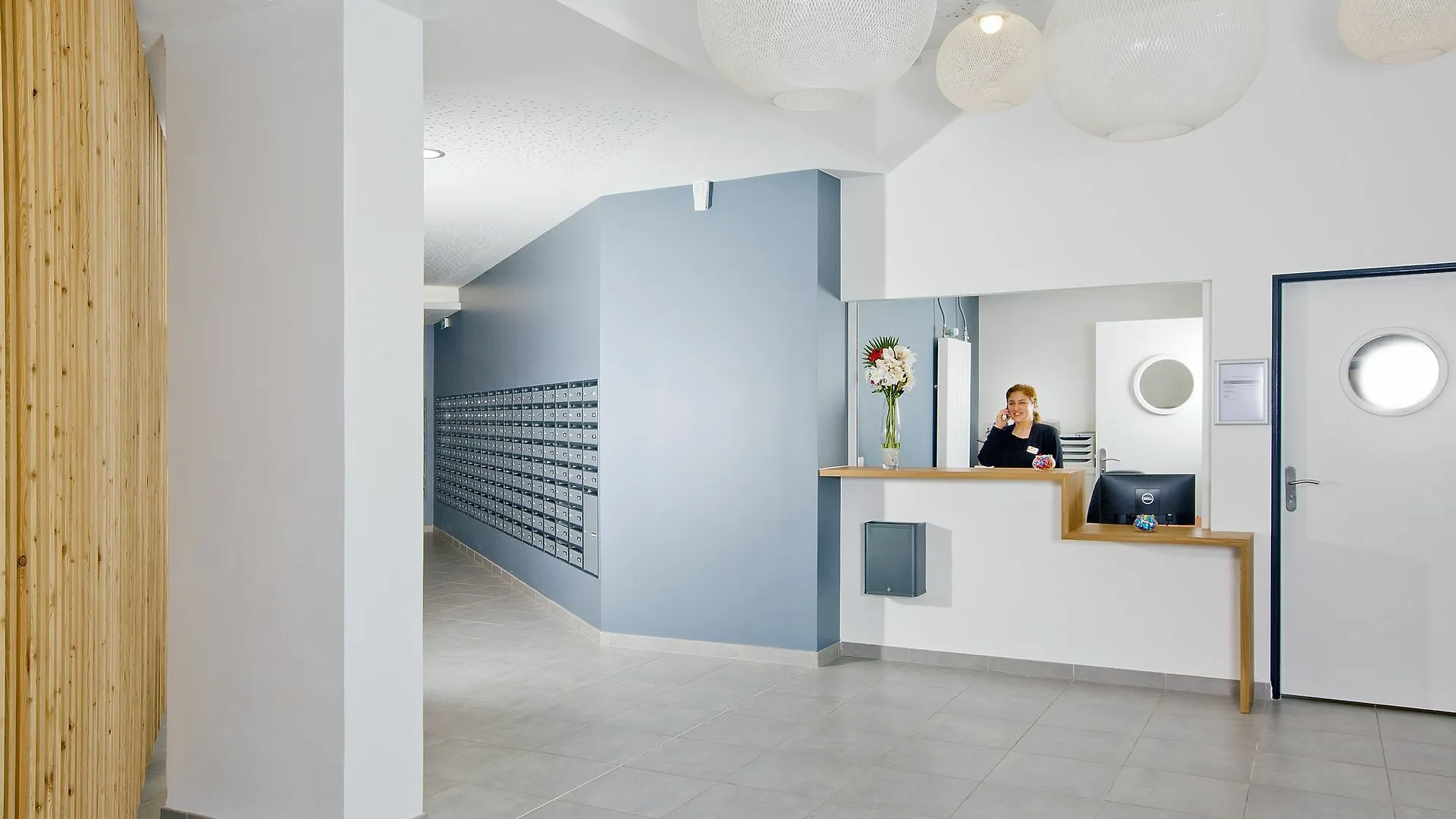 Sejours & Affaires Paris-Davout Aparthotel  Paris